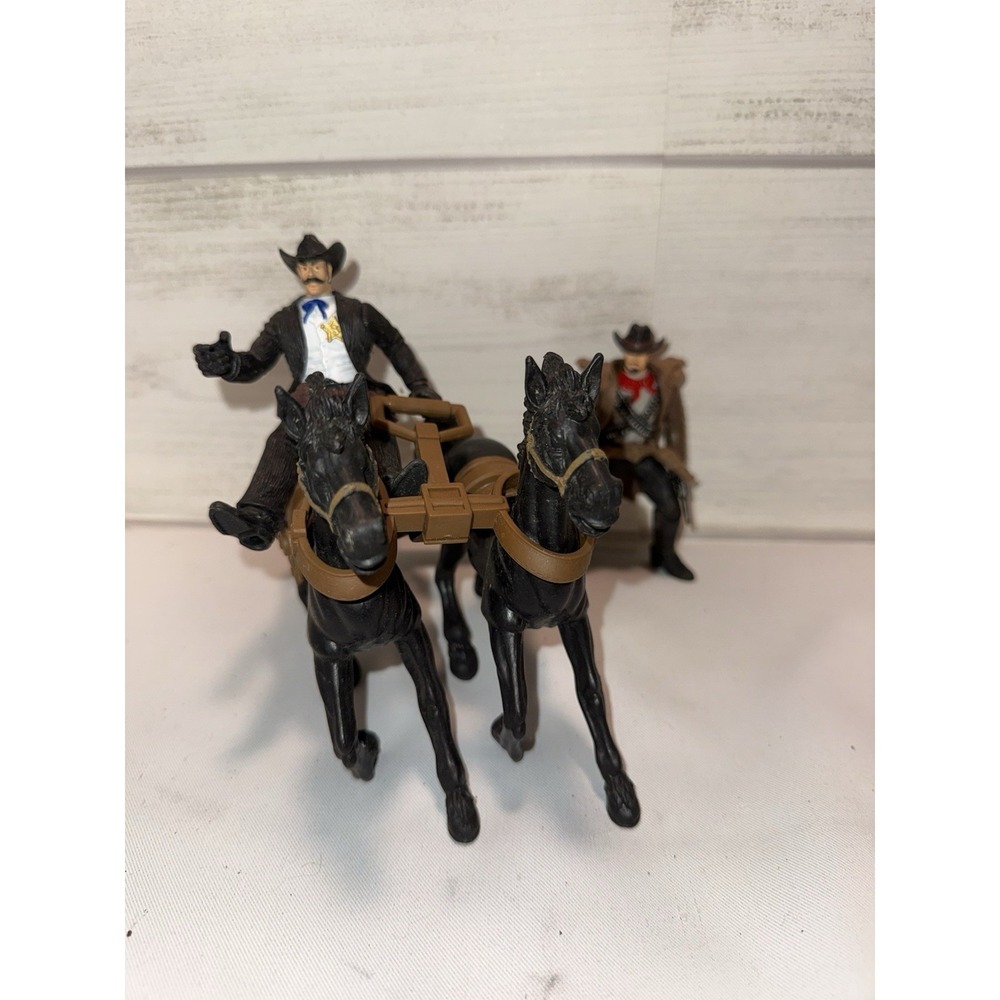 Chap Mei 2 ‎ Wild West Horses & And Two Cowboy Figures